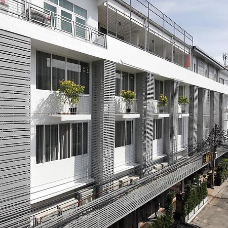Ratchadamnoen Residence Бангкок Экстерьер фото